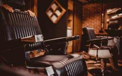The Straight Razor Shave: Why the Classic Is Making a Comeback
